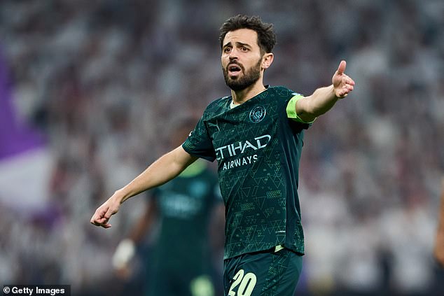Bernardo Silva „naozaj temne“ priznáva šance Man City na postup Bernardo Silva hovorí, že Man City prežíva „naozaj temné“ chvíle po prehre s Realom Madrid