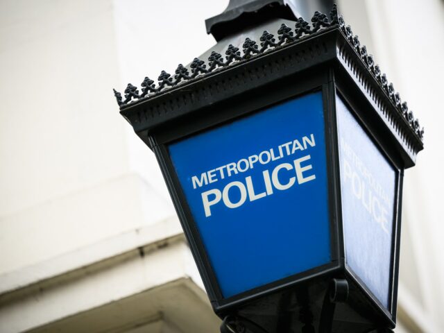 Britská polícia zatkla troch mužov podozrivých zo špionáže pre Čínu Britská polícia zatkla troch mužov podozrivých zo špionáže pre Čínu | Policajné správy