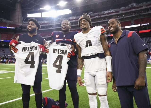 Browns riešia problém OL, aby získali Tytusa Howarda z Texasu NFL: Cleveland Browns v Houstone Texans