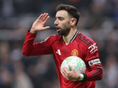 Bruno Fernandes má deväť zápasov na to, aby prekonal ikonický rekord Manchestru United Davida Beckhama Bruno Fernandes má deväť zápasov na to, aby prekonal ikonický rekord Manchestru United Davida Beckhama