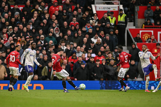 🚨 Bruno Fernandes prekonal poburujúci rekord Man Utd, ktorý drží 🚨 Bruno Fernandes prekonal poburujúci rekord Man Utd, ktorý drží David Beckham