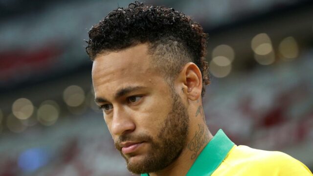 Bude Neymar hrať na majstrovstvách sveta vo futbale 2026? Šance Bude Neymar hrať na majstrovstvách sveta vo futbale 2026? Šance útočníka Brazílie na výber sa po remíze Santosu zmenšujú