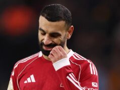 Bývalá hviezda Liverpoolu karhá Mo Salaha za „strašný“ moment pri trápnej porážke Wolves WOLVERHAMPTON, ANGLICKO - 3. marca: Mohamed Salah z Liverpoolu vyzerá skľúčene po zápase Premier League medzi Wolverhampton Wanderers a Liverpoolom v Molineux 3. marca 2026 v anglickom Wolverhamptone. (Foto: Dan Istitene/Getty Images)