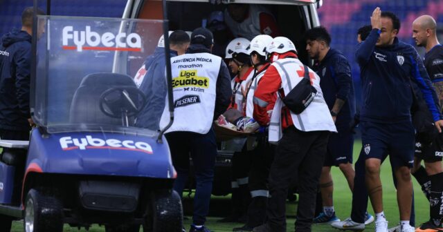 Bývalá hviezda Man Utd reaguje, keď sa hráč ponáhľal do Vernaza