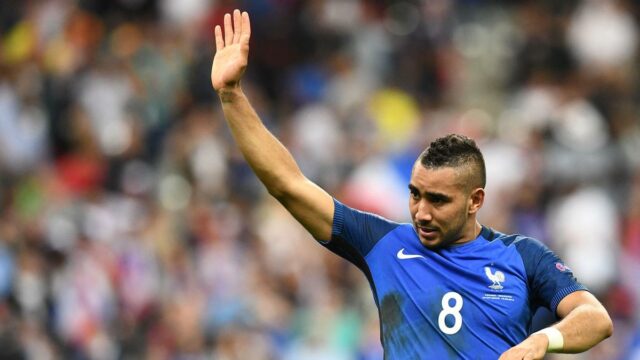 Bývalý francúzsky reprezentant Dimitri Payet končí v profesionálnom futbale
