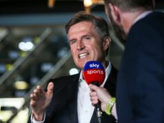 Bývalý šéf Chelsea udelil „mimoriadne zhovievavú“ pokutu v Premier League ako nový trest CULVER CITY, CA – 28. júla: Generálny riaditeľ spoločnosti Hublot USA Jean-Francois Sberro a vedúci globálnych komerčných aktivít FC Chelsea Christian Purslow sa 28. júla 2016 v Culver City v Kalifornii zúčastňujú na podujatí Hublot x Chelsea FC v Los Angeles v Sony Pictures Studios. (Foto od Rich Polk/Getty Images pre Hublot)