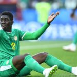 Bývalý šéf PGMOL vydal 47-slovný verdikt o vylúčení rozhodcu Mickyho van de Vena proti Crystal Palace