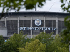 Bývalý výkonný riaditeľ Chelsea a Aston Villy vydal aktualizáciu 115 obvinení Manchestru City Download app from appStore