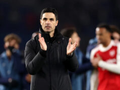 Calafiori, Madueke a Trossard na začiatok | 4-3-3 Predpokladaná zostava Arsenalu vs Mansfield Town Download app from appStore