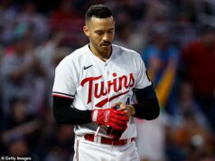 Carlos Correa, víťaz svetovej série MLB, odhalil, že sa so synom takmer utopili v jazere v Minnesote Hviezda MLB Carlos Correa sa otvoril v trýznivom okamihu, keď sa so svojím trojročným dieťaťom takmer utopili v jazere v Minnesote.