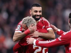 Cesta Liverpoolu do finále Ligy majstrov je po rozbití Galatasaraya krištáľovo jasná Mohamed Salah oslavuje s Hugom Ekitike