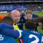 Chelsea huddle je príznakom komického, honosného klubu s manažérom LinkedIn