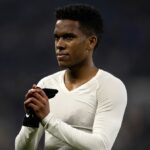 Krídelník Chelsea Estevao Willian