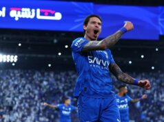 Chelsea spojená so šokom prestupom Darwina Nuneza, keďže klubová legenda dáva jasne najavo svoj postoj k pohybu Darwin Nunez oslavuje strelenie svojho prvého gólu počas zápasu Saudi Pro League medzi Al Hilal a Al Riyadh.