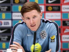 Cieľ Man Utd Elliot Anderson objasnil letnú prioritu – „Všetko, na čo myslím“ NOTTINGHAM, ANGLICKO - 15. marca: Elliot Anderson z Nottinghamu Forest sleduje zápas Premier League medzi Nottingham Forest a Fulham na City Ground 15. marca 2026 v anglickom Nottinghame. (Foto: George Wood/Getty Images)