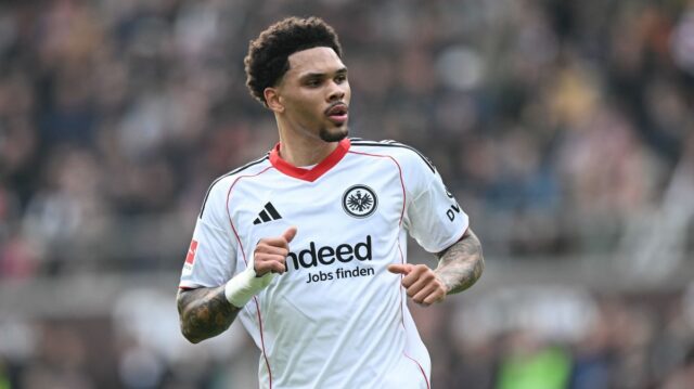 Nnamdi Collins je spájaný s výjazdom z Frankfurtu