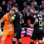 Cristian Romero utešuje Antonina Kinského