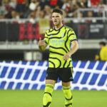 Declan Rice dáva Eberechimu Ezemu povzbudenie, ktoré potrebuje, aby sa stal ďalšou veľkou hviezdou Arsenalu