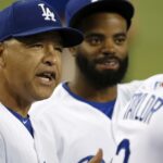 Dodgers pracujúci s rodinou Andrewa Tolesa, aby pomohli bývalému outfielderovi