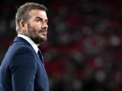 Dohodu o prevzatí Man Utd zablokovala manželka ikony bohatšej ako David Beckham | Futbal | Šport Dohodu o prevzatí Man Utd zablokovala manželka ikony bohatšej ako David Beckham | Futbal | Šport