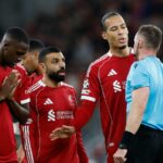 Dvaja hráči Liverpoolu sú vinní za tlak Slotu, keďže Edwards je podporovaný ako prvý vonku