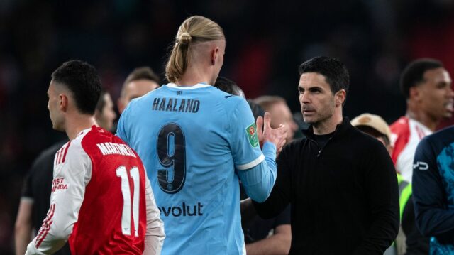 Dvojitý meter Arsenalu, ktorý pomohol odhaliť Erling Haaland Erling Haaland bol v priateľskom zápase s Nórskom oddýchnutý napriek tomu, že Arsenal preveroval krízu zranení hráčov