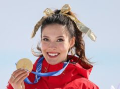 Eileen Gu vracia úder JD Vanceovi, keď odhaľuje, prečo sa obrátila späť na USA, aby reprezentovala Čínu Rozhodnutie Eileen Gu lyžovať pre Čínu bolo v Spojených štátoch dôkladne preskúmané