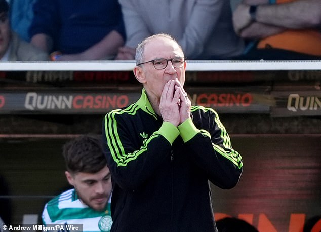 Ešte jedno pošmyknutie a je po všetkom, priznáva šéf Celticu Martin O'Neill hovorí, že Celtic musí vyhrať každý zostávajúci zápas, aby mal šancu v boji o titul