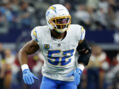 Ešte nedokončené: Khalil Mack súhlasí s novou zmluvou s Chargers Ešte nedokončené: Khalil Mack súhlasí s novou zmluvou s Chargers