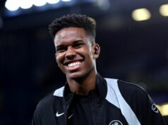 Estevao Willian sa rozhodol, keď Liam Rosenior urobil štyri zmeny v Chelsea v PSG Estevao Willian