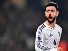 Európski giganti predložili za Fernandesa „ponuku“ 52 miliónov libier ako optimistický „historický transfer“ z pohľadu klubu Európski giganti predložili za Fernandesa „ponuku“ 52 miliónov libier ako optimistický „historický transfer“ z pohľadu klubu