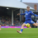 Everton odhaľuje postoj k budúcnosti Kiernana Dewsbury-Hallu uprostred záujmu Man United