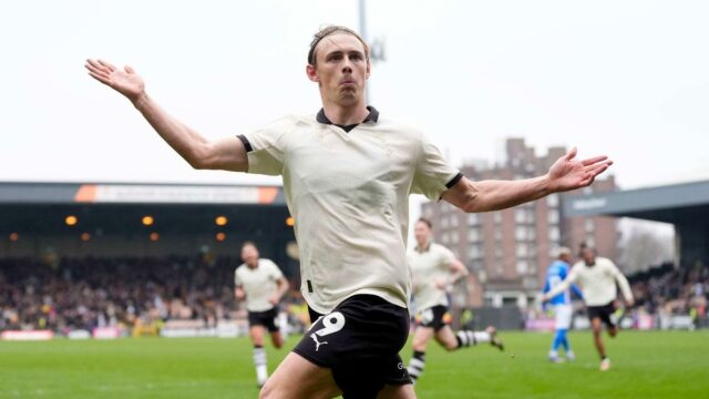 FA Cup: Port Vale vstupuje do štvrťfinále po 72 rokoch; Southampton ohromuje Fulham
