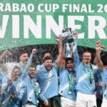 Manchester City v nedeľu popoludní triumfoval 2:0 nad Arsenalom a vyhral finále Carabao Cupu