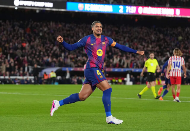 Flick má jednu výberovú dilemu pred Newcastle United vs Barcelona
