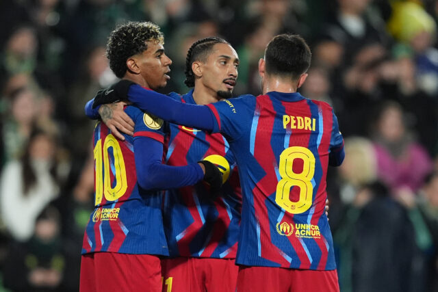 Flick tvárou v tvár Pedri, Raphinha dilemy
