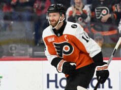 Flyers udržujú nádej na play-off nažive, porazte Blackhawks NHL: Chicago Blackhawks vo Philadelphii Flyers