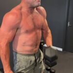 Bývalá hviezda štátu pôvodu Chris Walker (na snímke) sa postavila pred súd po tom, čo bola obvinená zo série údajných trestných činov domáceho násilia.