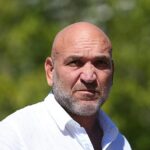 Gorden Tallis (na snímke) sa vrátil do tímu Broncos po tom, čo bolo jeho meno vymazané z centrály tímu
