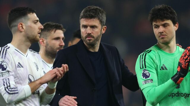 'Furious' Man Utd sa rozhodol 'zahájiť formálnu sťažnosť' na PGMOL, pretože bývalý rozhodca PL odpálil 'jasný priestupok'
