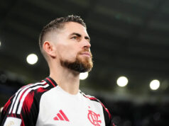 Futbalová hviezda Jorginho volá Chappella Roana po tom, čo bezpečnostná konfrontácia údajne zanechala nevlastnú dcéru v slzách Snímka Jorginho príbehu Instagramu.