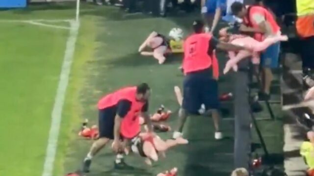 V Argentíne boli chaotické scény