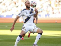 Galaxia, Timbers sa rozprestiera uprostred začiatku sezóny Galaxia, Timbers sa rozprestiera uprostred začiatku sezóny