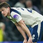 Gallagher odpálil spolu so Spurs „osla“ a tínedžera „dvoma ľavými nohami“