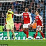 Kepa Arrizablaga zakričal, keď Arsenal stratil kontrolu nad finále Carabao Cupu