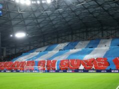 Habib Beye chváli hráčov Marseille za to, že predvádzali „boj“ počas protestov fanúšikov Habib Beye chváli hráčov Marseille za to, že predvádzali „boj“ počas protestov fanúšikov