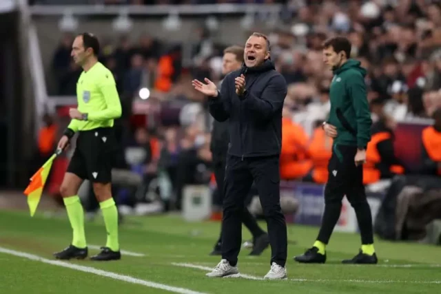 Hansi Flick kritizoval hráčov Barcelony po remíze Newcastlu
