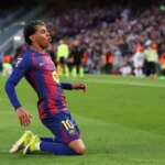 Hansi Flick tvrdí, že ďalší mladík z Barcelony je „na rovnakej úrovni ako Lamine Yamal“