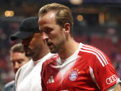 Harry Kane sa umiestnil nad Thierrym Henrym v kategórii Najlepší stredný útočník tohto storočia, bývalý hráč Tottenhamu až za „túto“ legendou Harry Kane sa umiestnil nad Thierrym Henrym v kategórii Najlepší stredný útočník tohto storočia, bývalý hráč Tottenhamu až za „túto“ legendou