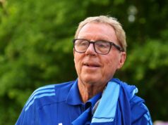 Harry Redknapp odhaľuje „naozaj zvláštny“ telefonát Daniela Levyho uprostred zápasov v Tottenhame Angličan Harry Redknapp počas tréningu v Champneys Tring pred zápasom Soccer Aid for UNICEF 2025.